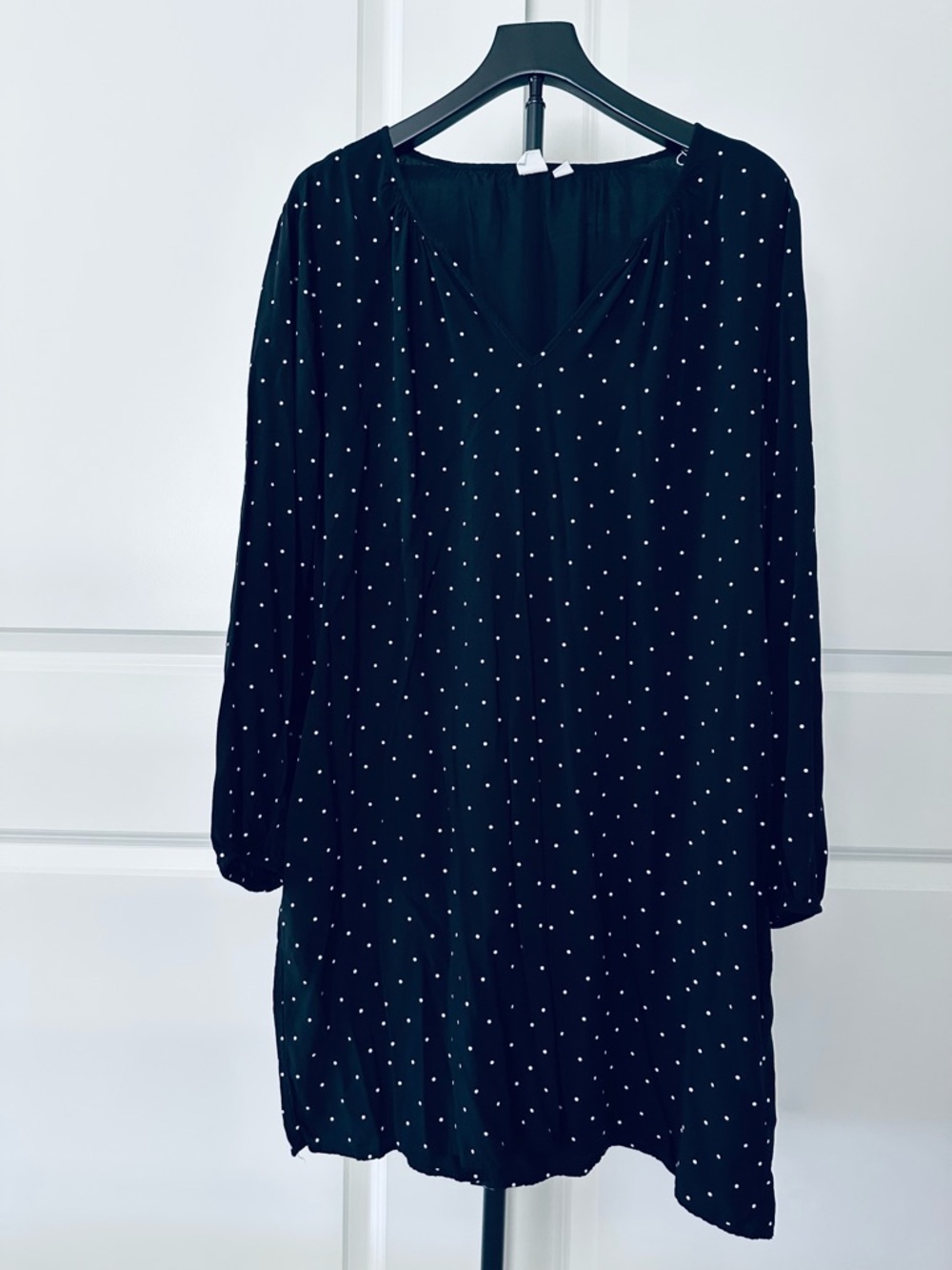 Women’s GAP Long Sleeve Black & White Polka Dot V-NeckDress Size XL